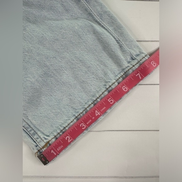 Aeropostale Low Rise Light Wash Cargo Jeans Size 000 - Picture 11 of 16